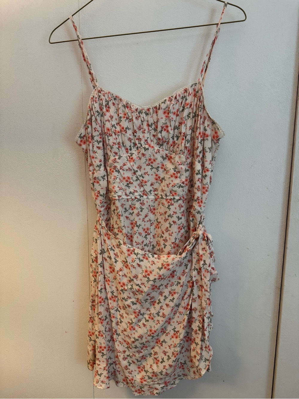 Trixxi Floral Romper Size Medium